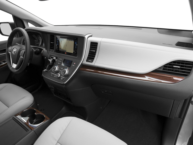 2016 Toyota Sienna XLE