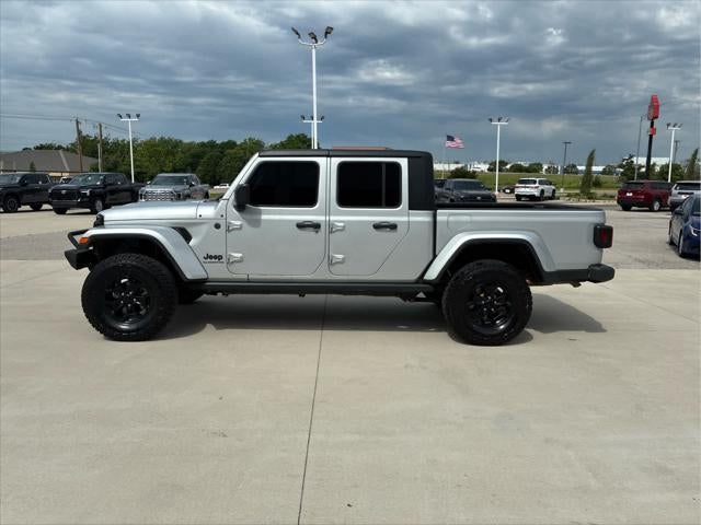 2022 Jeep Gladiator Willys