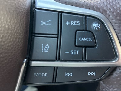 2024 Toyota Sienna Platinum