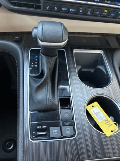 2024 Toyota Sienna Platinum