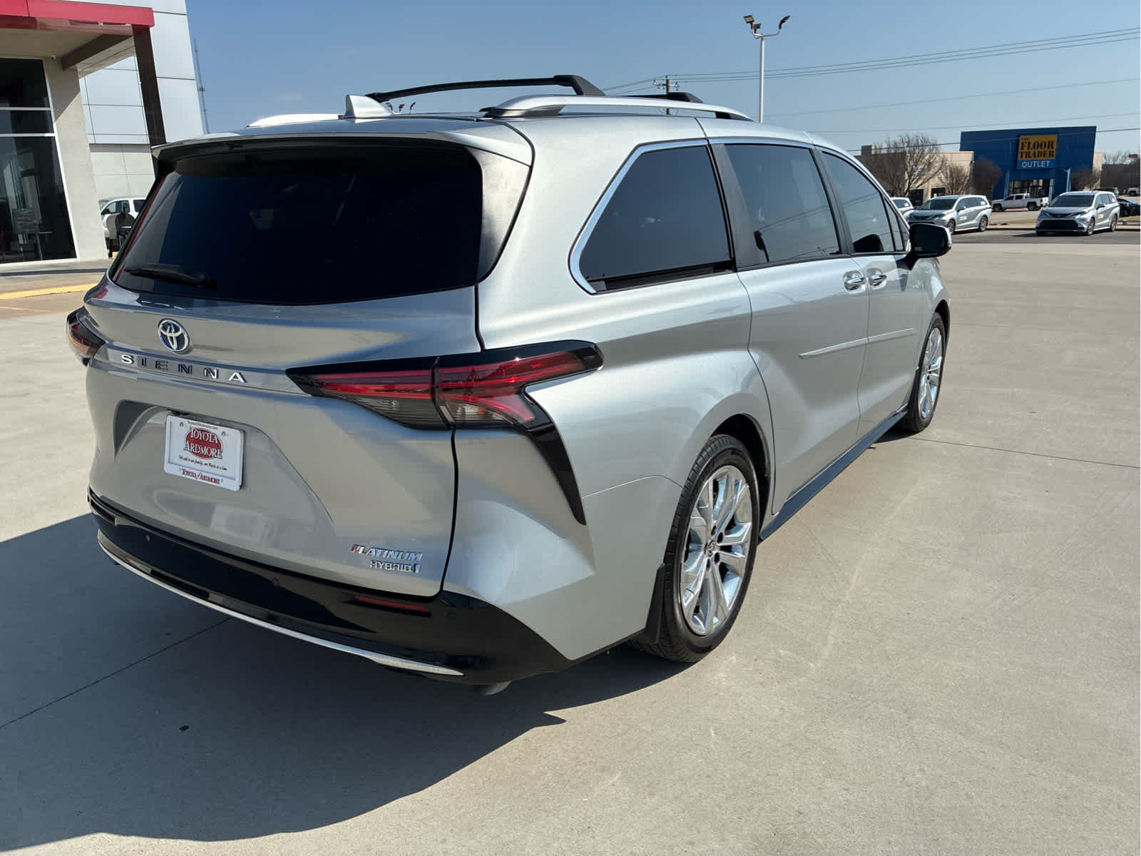 2024 Toyota Sienna Platinum