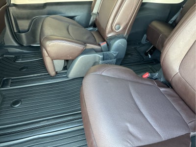 2024 Toyota Sienna Platinum
