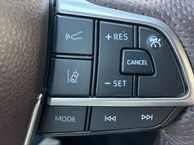 2024 Toyota Sienna Platinum