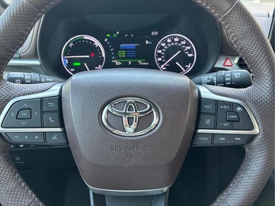 2024 Toyota Sienna Platinum