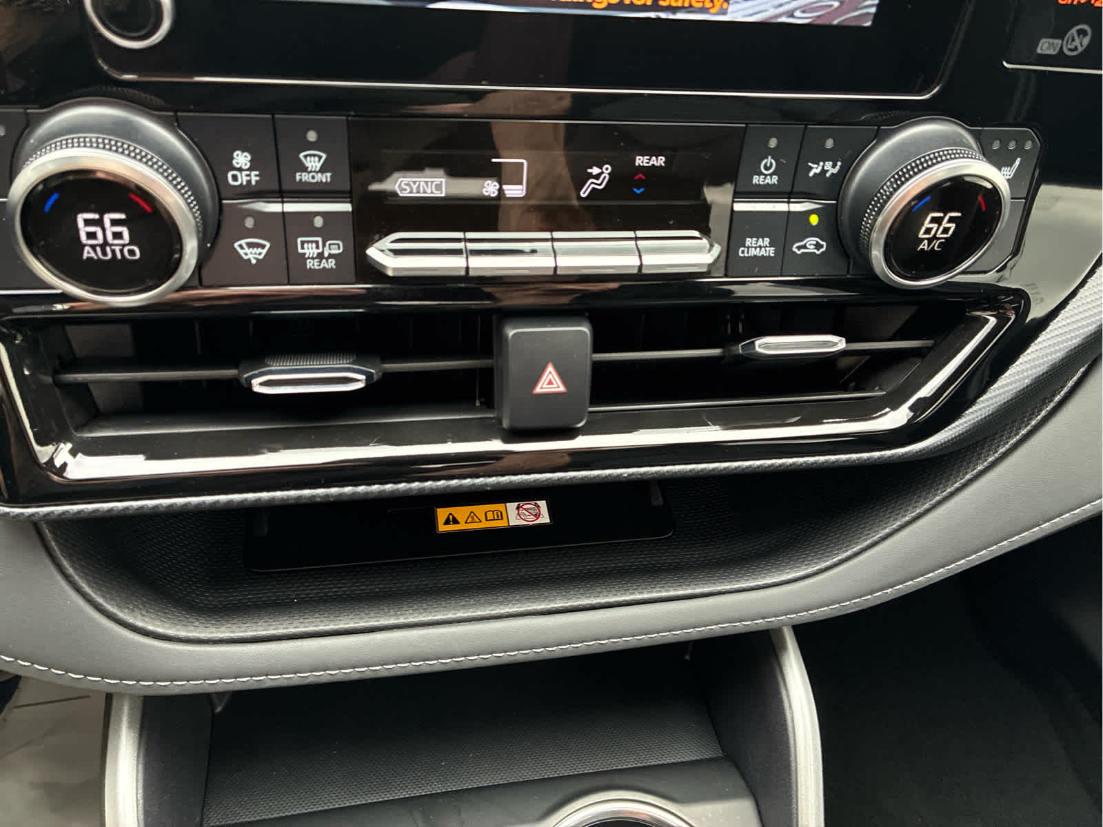 2024 Toyota Highlander XSE