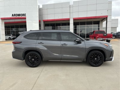 2024 Toyota Highlander XSE