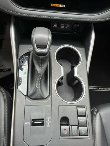 2024 Toyota Highlander XSE