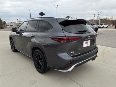 2024 Toyota Highlander XSE