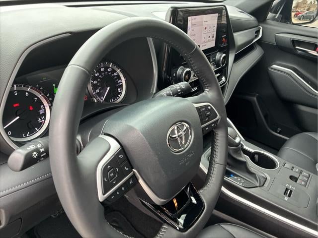 2024 Toyota Highlander XSE