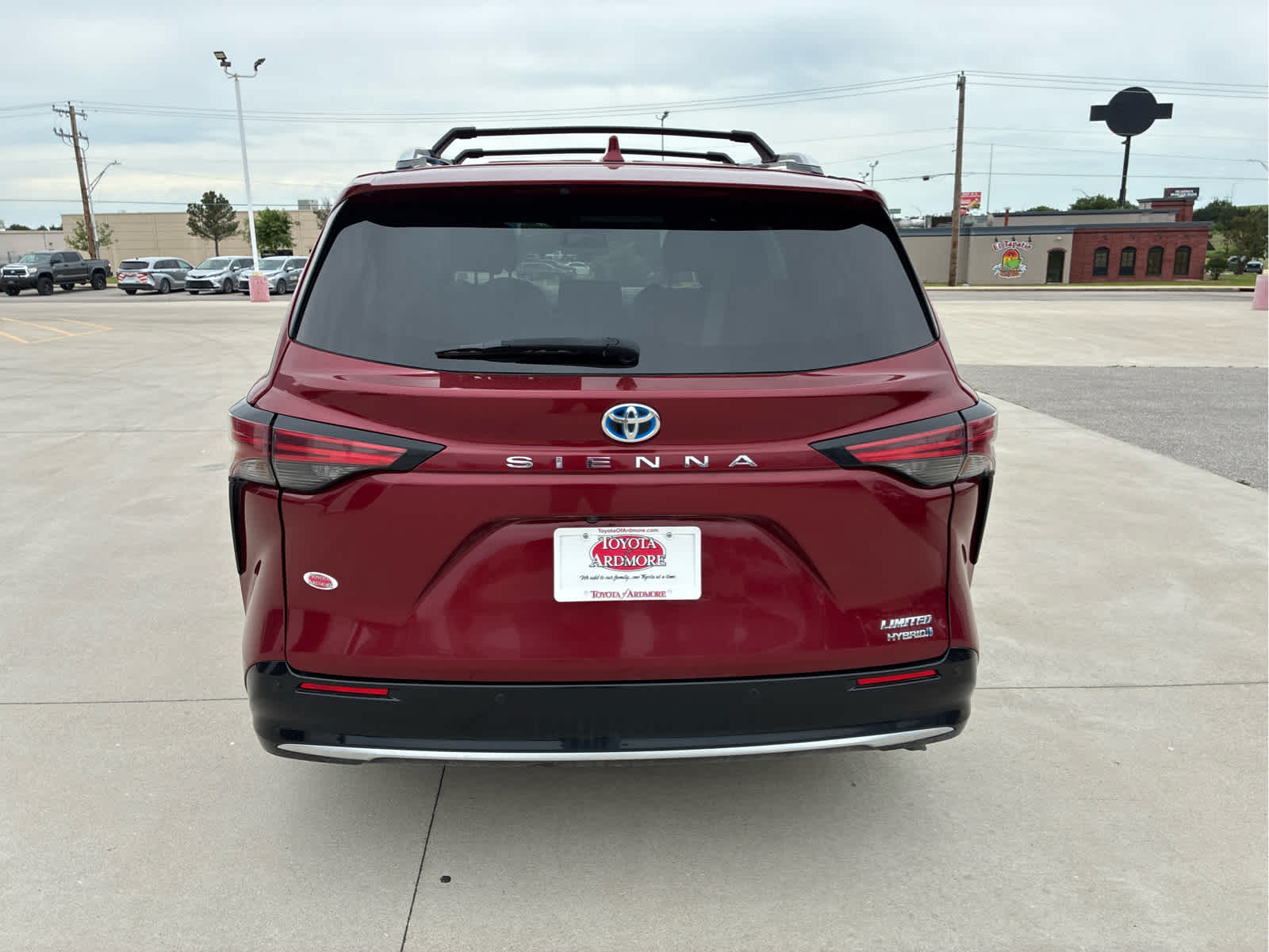 2023 Toyota Sienna Limited