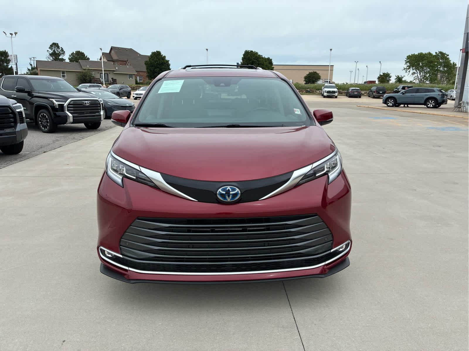 2023 Toyota Sienna Limited