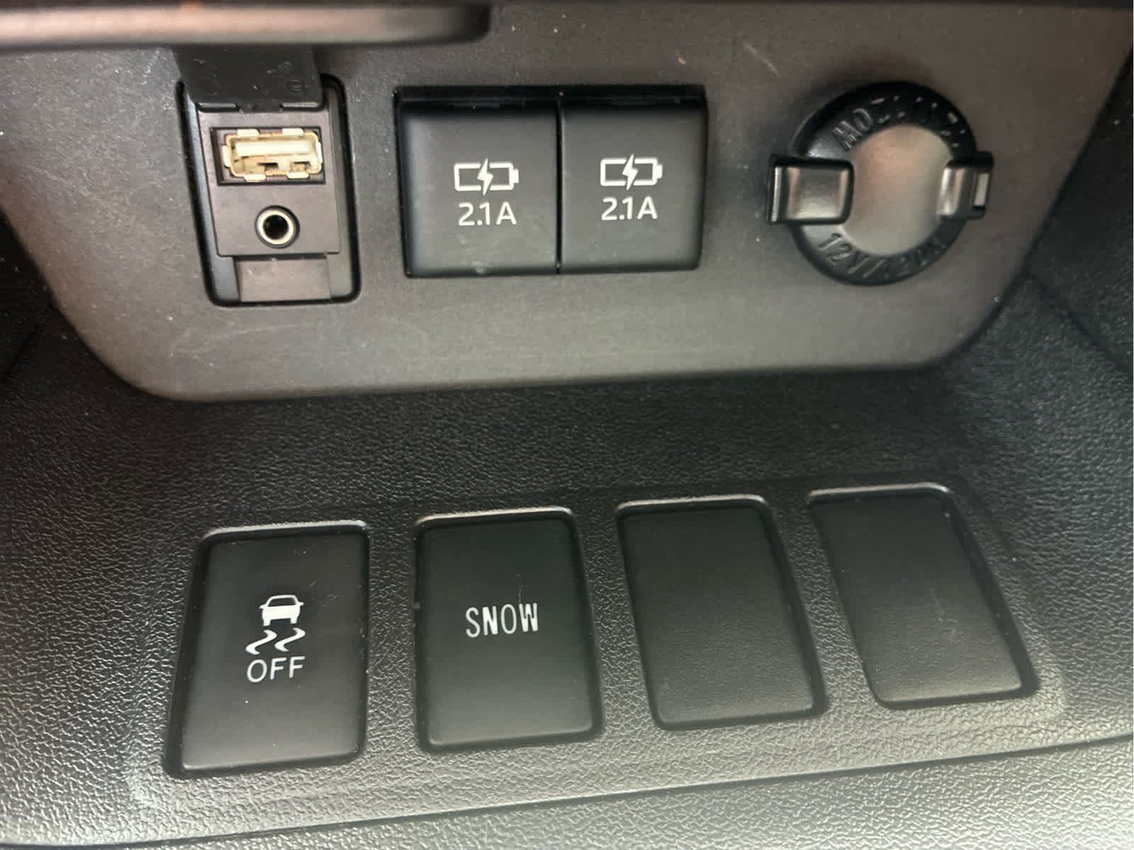 2017 Toyota Highlander LE