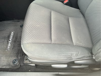 2017 Toyota Highlander LE