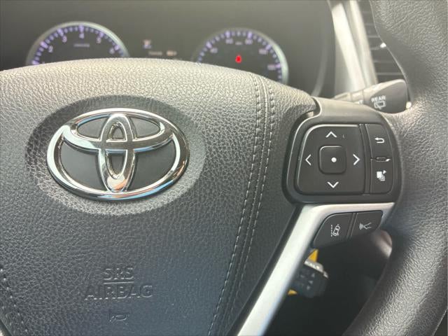 2017 Toyota Highlander LE