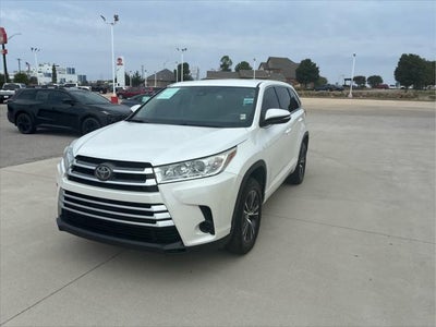2017 Toyota Highlander LE