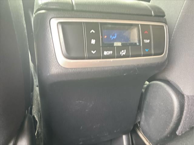 2017 Toyota Highlander LE