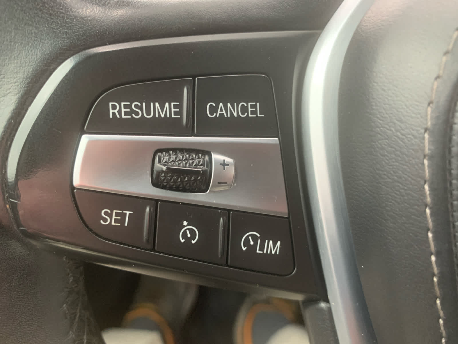 2020 BMW X5 xDrive40i xDrive40i