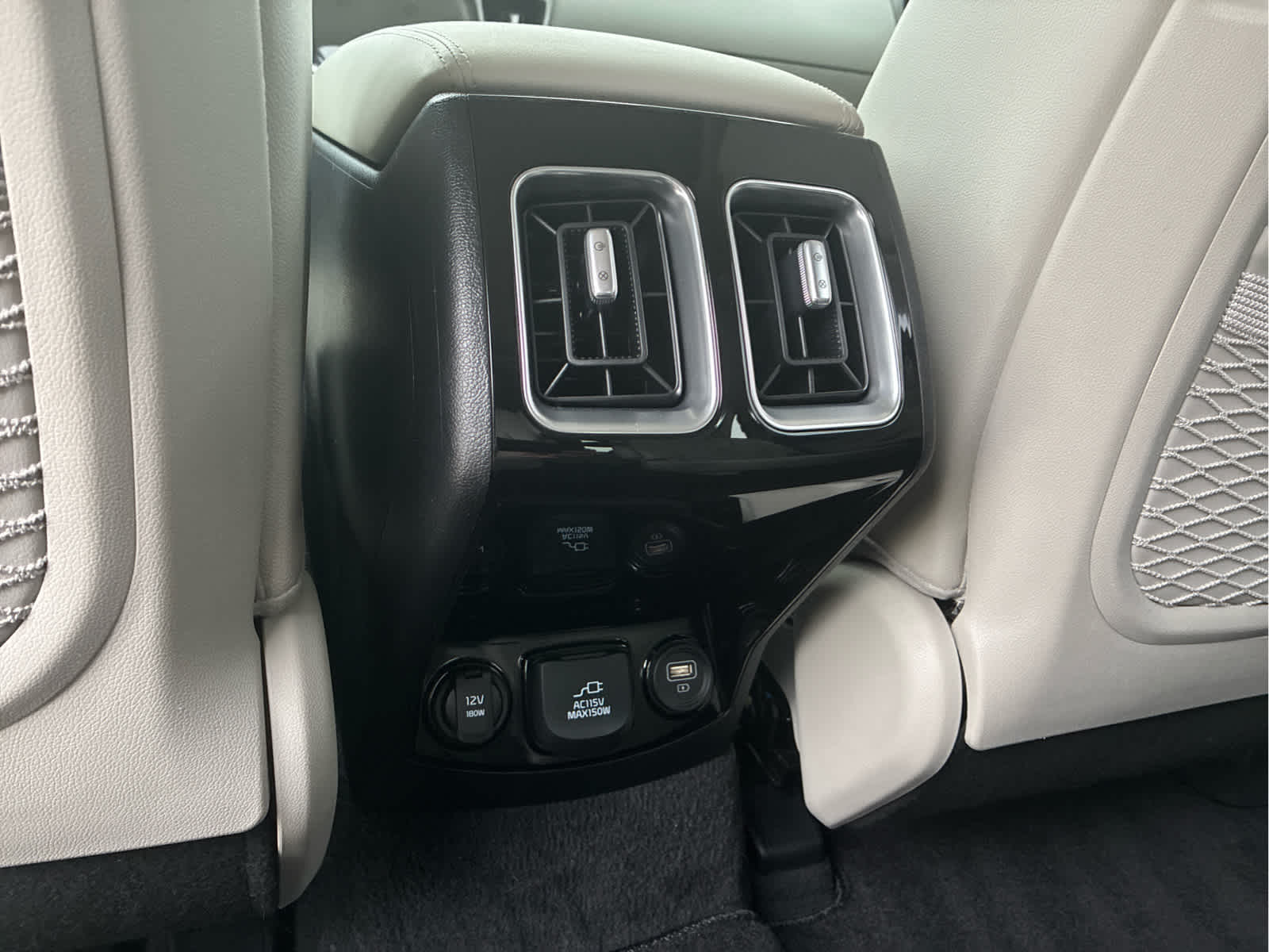 2023 Kia Sorento SX Prestige