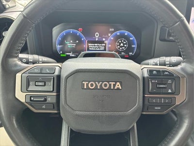 2025 Toyota Land Cruiser 4WD (Natl)