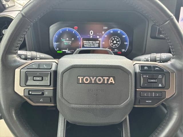 2025 Toyota Land Cruiser 4WD (Natl)