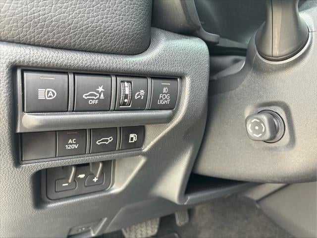 2025 Toyota Land Cruiser 4WD (Natl)