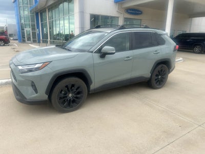 2022 Toyota RAV4 XLE Premium