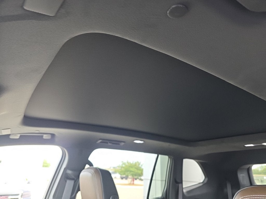 2027 GMC Acadia Denali Ultimate