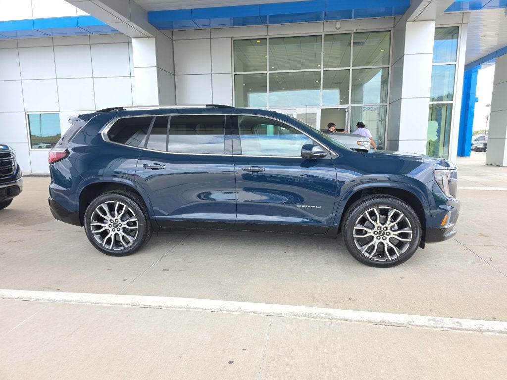 2027 GMC Acadia Denali Ultimate