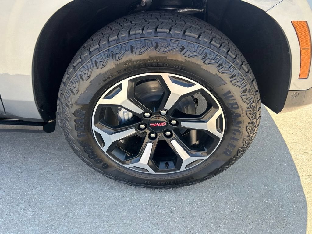 2026 GMC Yukon AT4