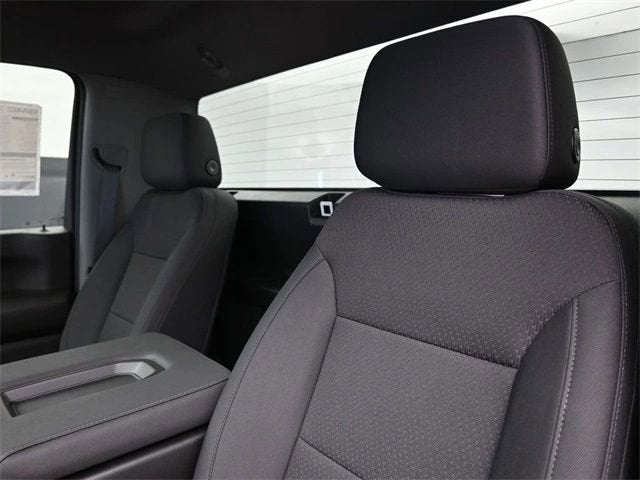 2024 GMC Sierra 2500 HD Pro