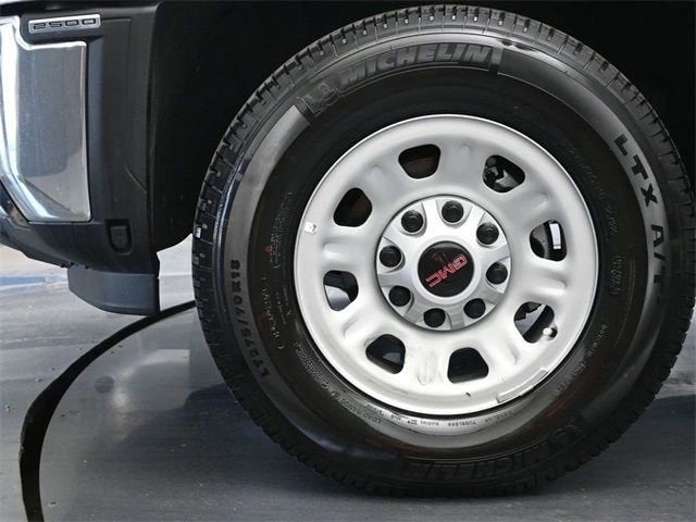 2024 GMC Sierra 2500 HD Pro