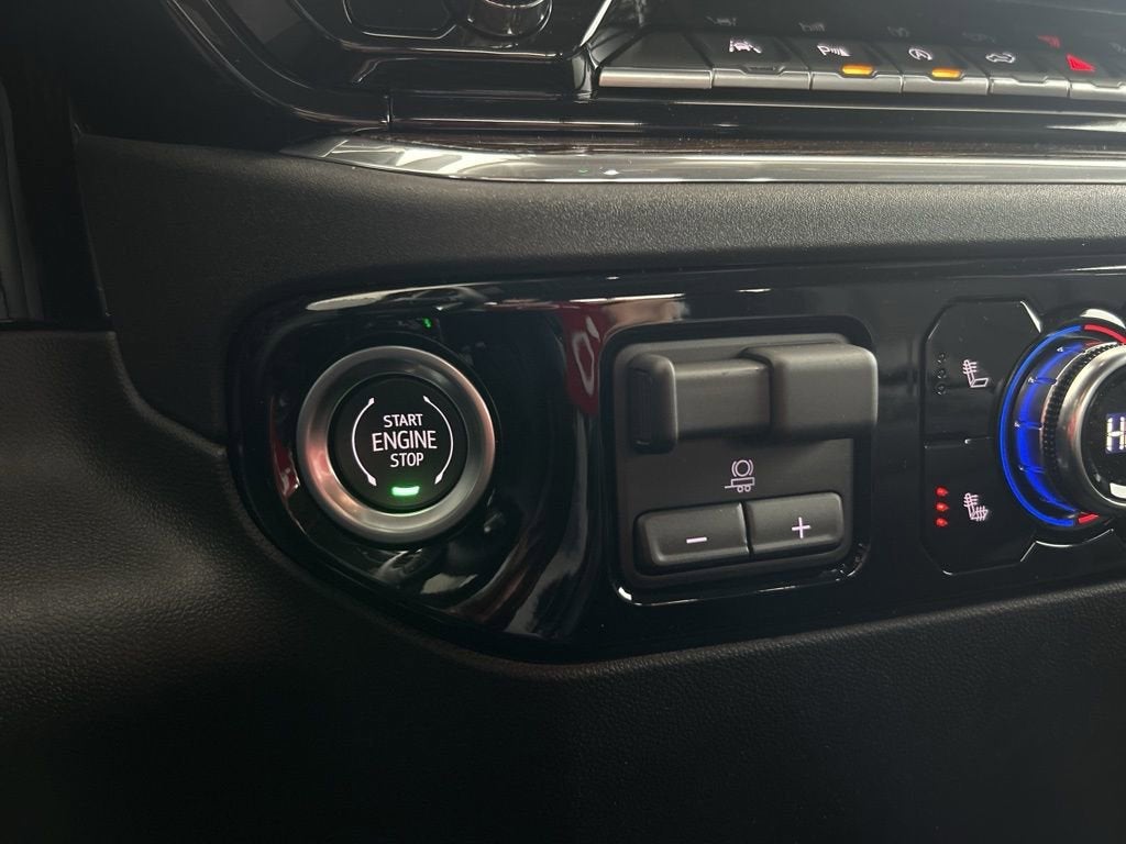 2025 GMC Sierra 1500 SLE