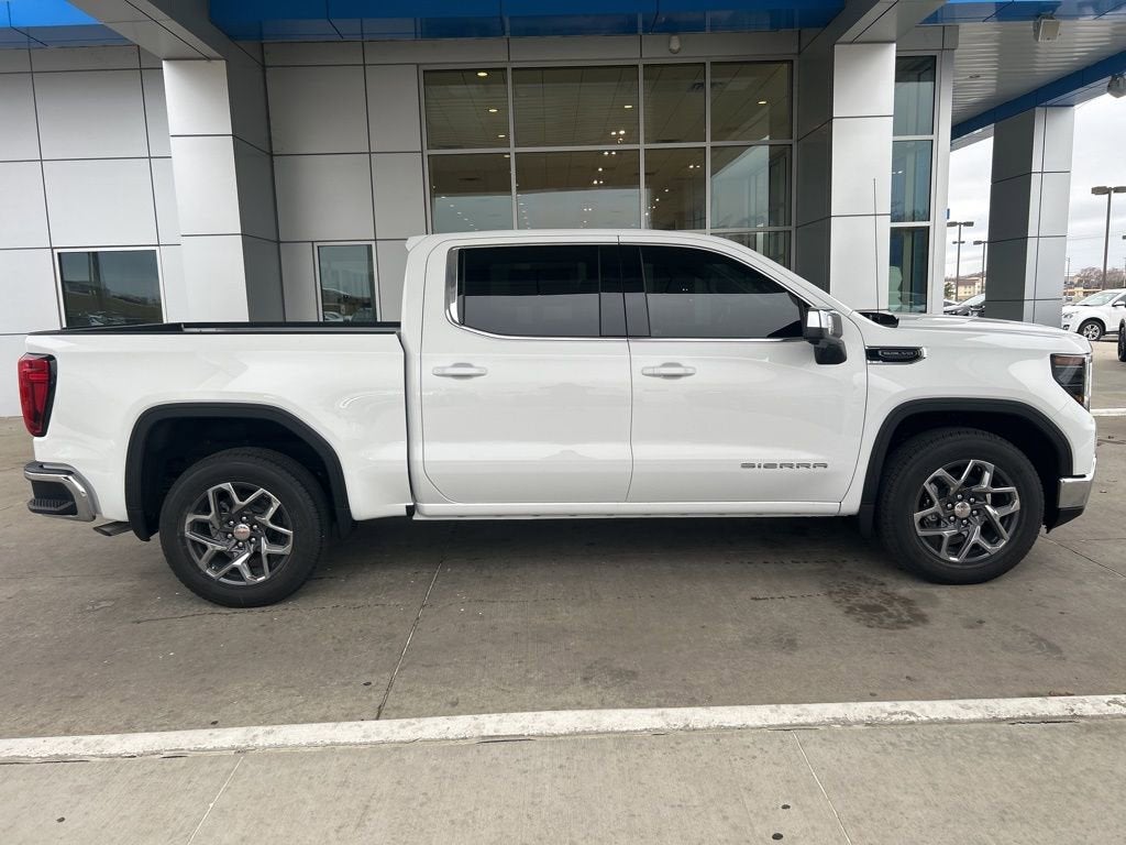 2025 GMC Sierra 1500 SLE