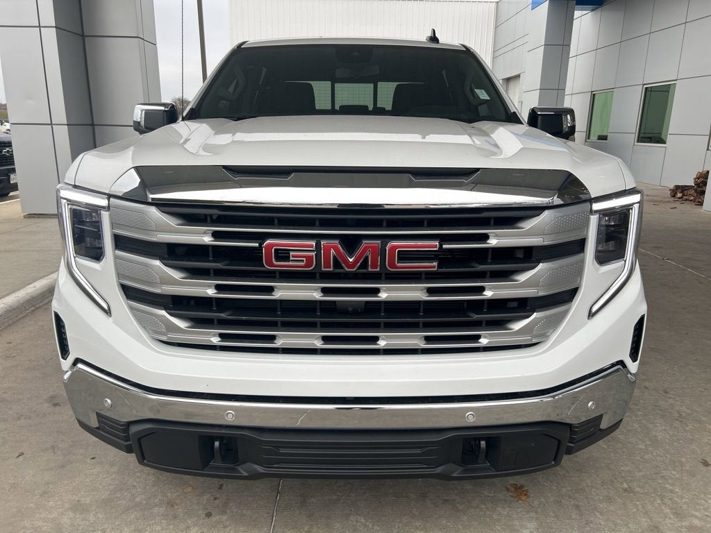2025 GMC Sierra 1500 SLE