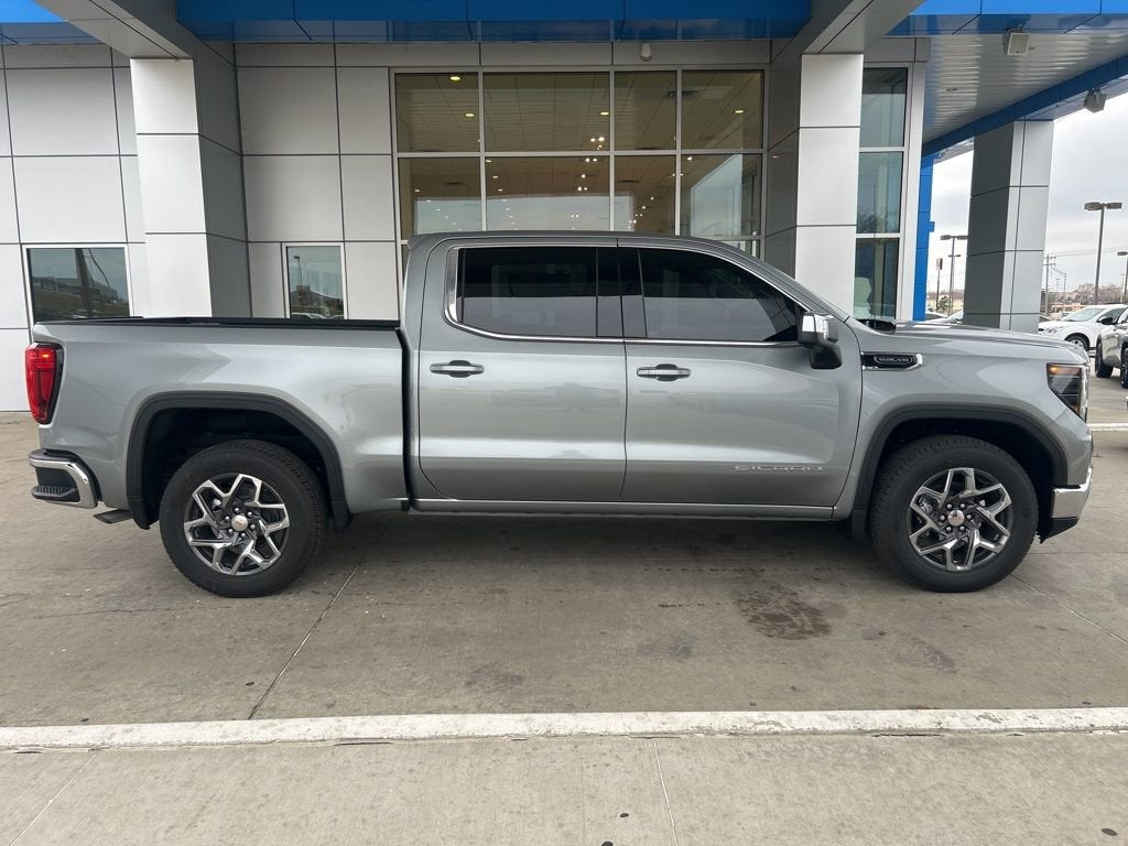 2025 GMC Sierra 1500 SLE