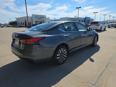 2025 Nissan Altima SV