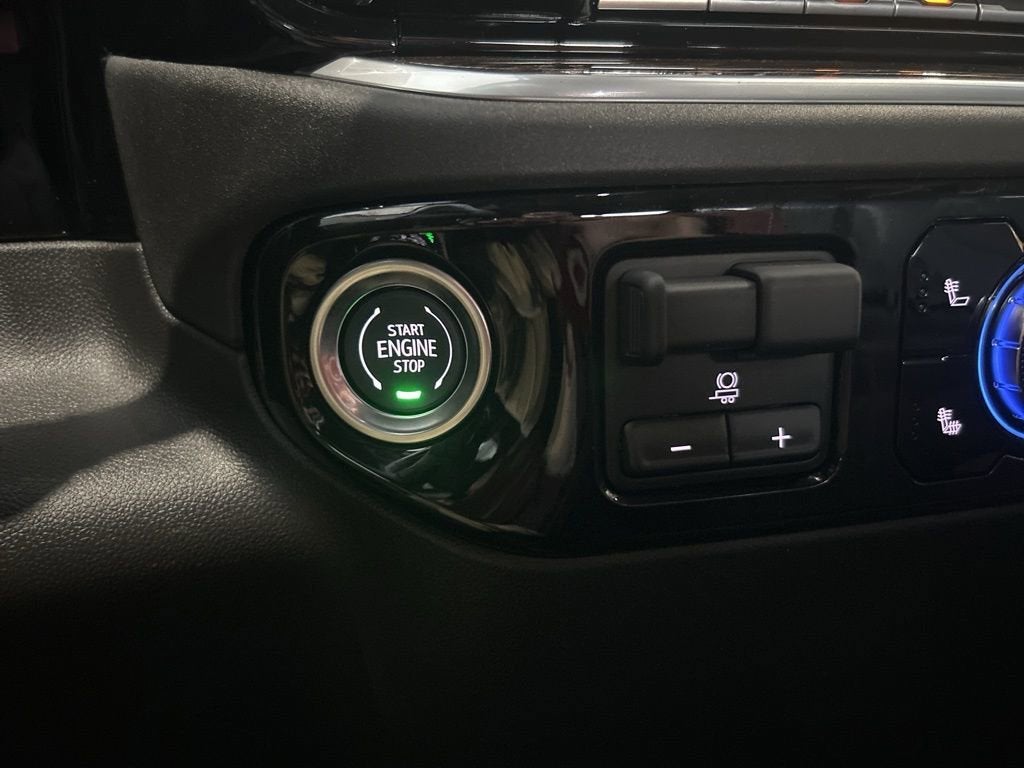 2025 GMC Sierra 1500 SLE