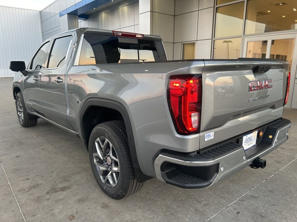 2025 GMC Sierra 1500 SLE