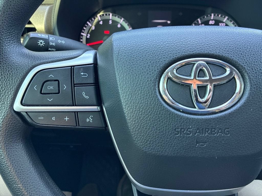 2022 Toyota Highlander L